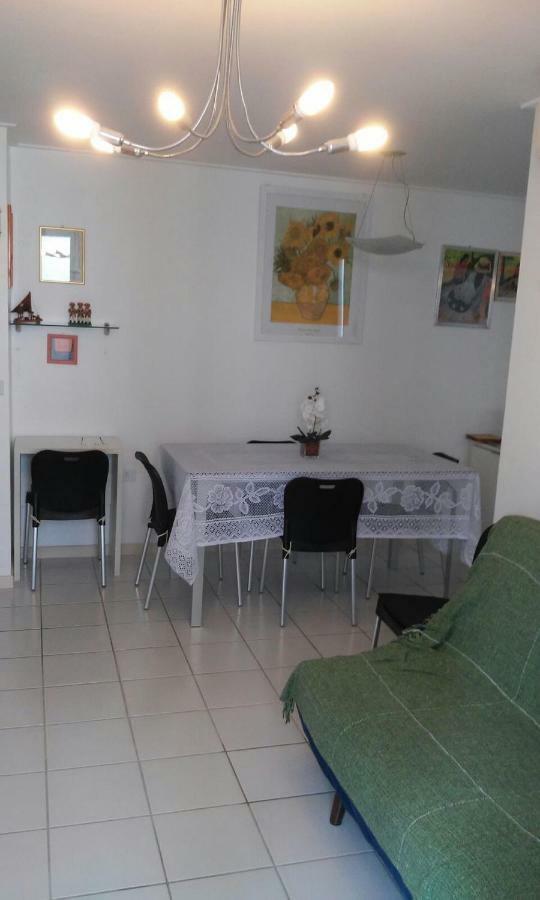 Na Beira Mar De Pajucara - Edificio Neo 2 - Apartamento Com 02 Quartos - Tem Varanda- Vista Lateral Do Mar - Avenida Doutor Antonio Gouveia 1081- Consumo Eletrico E Pago No Ckeck-Out 1Kwh E 1,35 Reias Maceió Exterior foto
